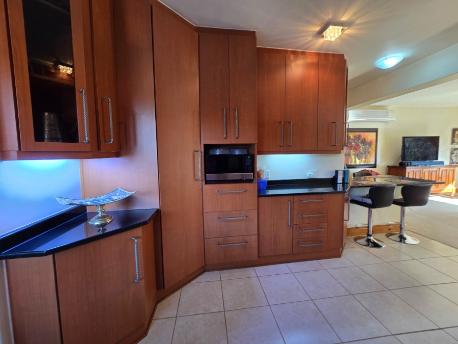 3 Bedroom Property for Sale in Kiepersol Free State